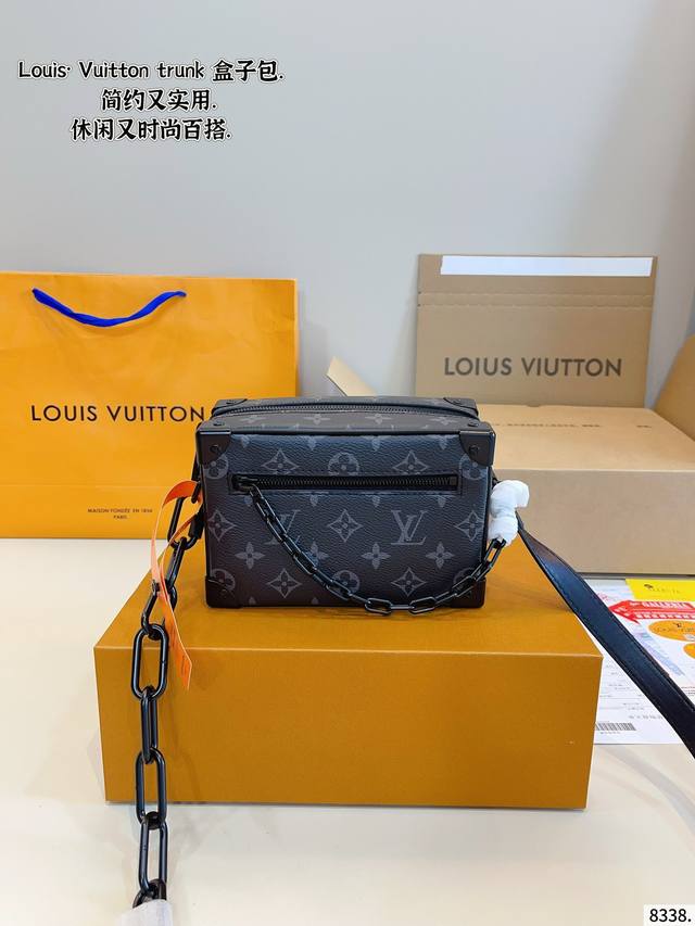 with gift box Lv Ss Trunk embossed box chain bag small box In recent years, L's