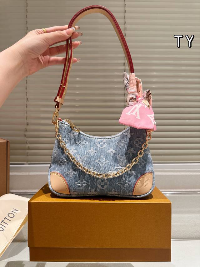 Original cloth Mini Lv Boulogne messenger bag croissant bag The new Boulogne Siz