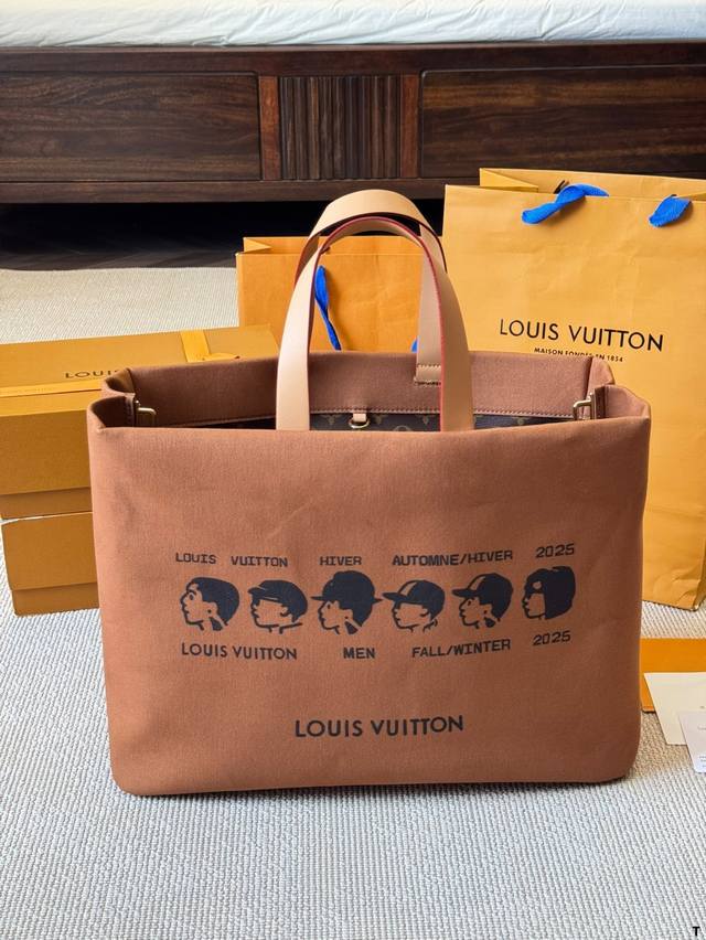 Lv Nigo Lazy and casual and easy to carry Full of surprises on the upper body Hi