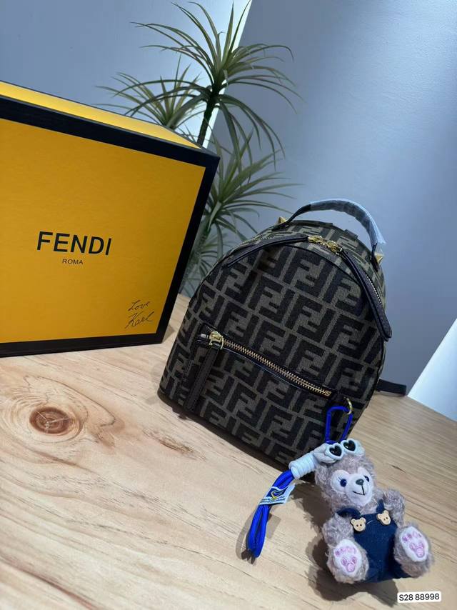Fendi classic monogram full print fabric backpack, shy R][shy R][shy R] The full