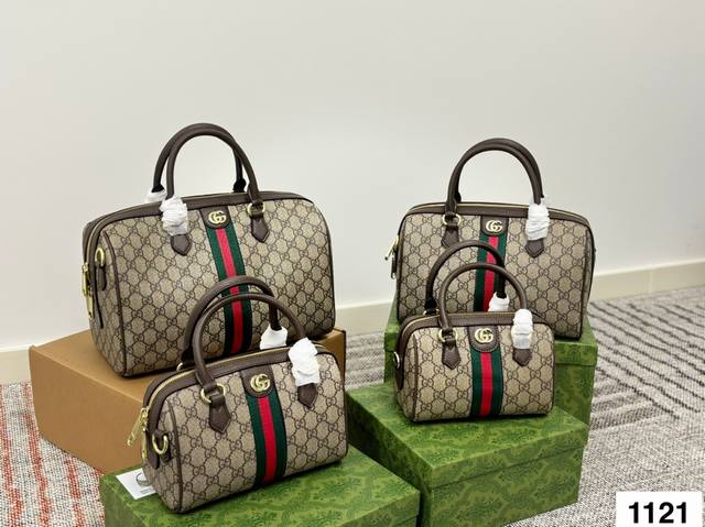 Large, Medium, Small and Mini Gucci Cool Pillow Bag Large capacity for hand or c