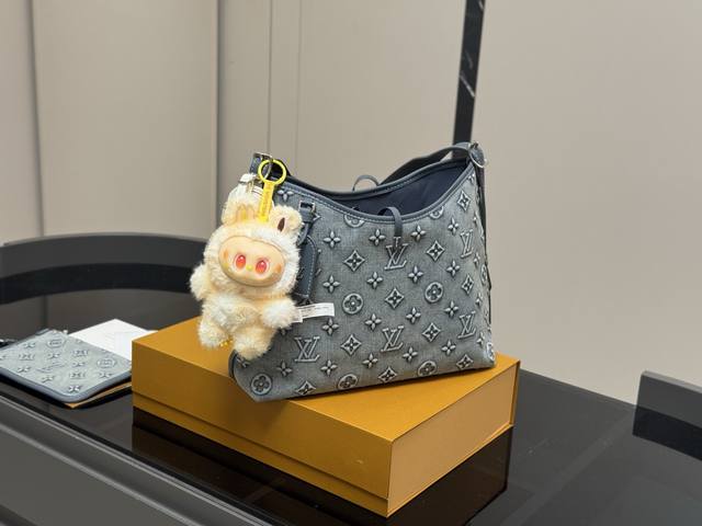 Pendant 50 with folding box airplane box Size: 31.26Cm Lv Carryall Annual King o