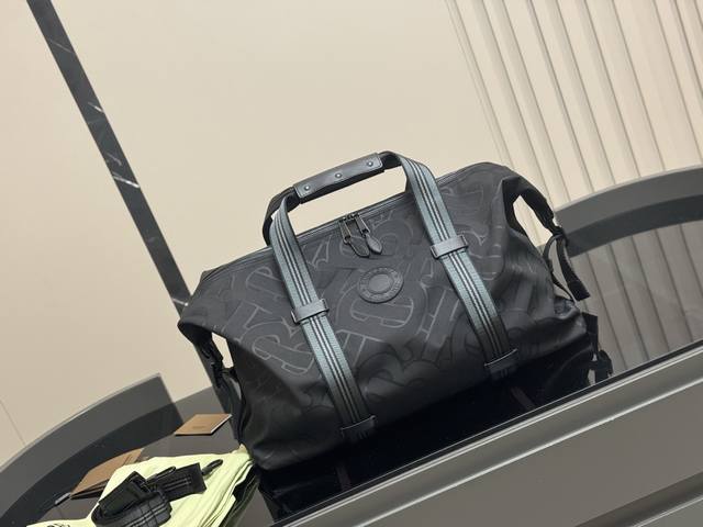 Burberry Keepall travel essential travel bag airport bag handbag using original