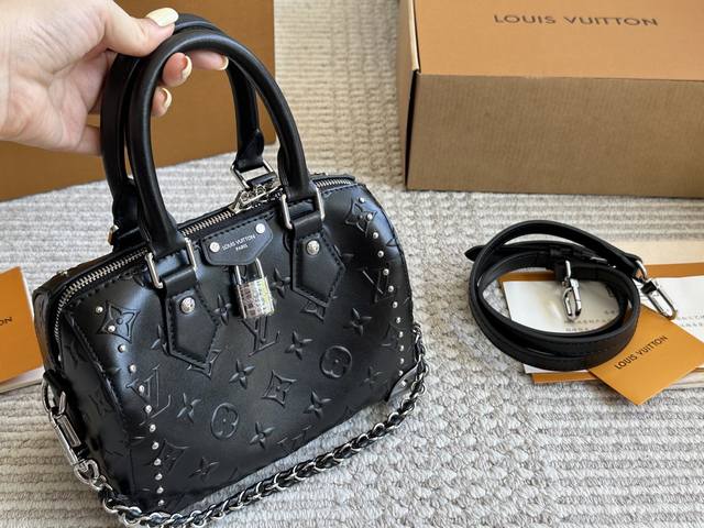 Black Warrior Lv small pillow bag original sealed packaging for Nano Speedy is q