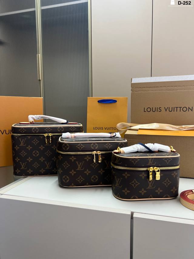 P190 P180 chip version Lv Louis Vuitton cosmetic bag Nice Bb classic old flower