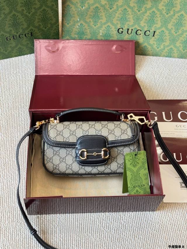 cowhide version Gucci 1955 retro baguette bag. Gucci 1955 family has a new membe