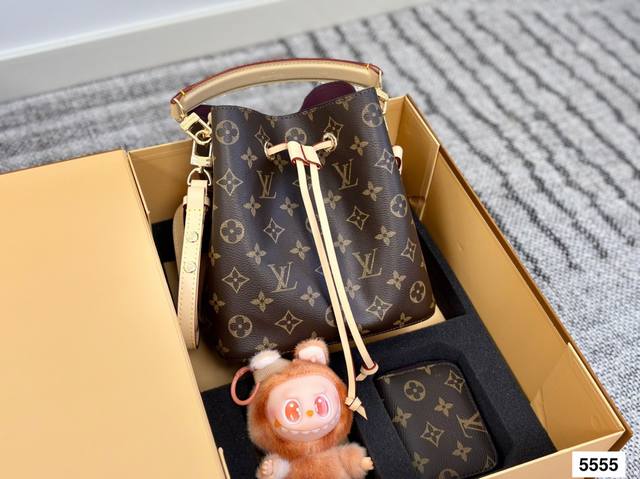 random pendant | Original Lv Neonoe champagne bucket Lv Neonoe bucket leather or