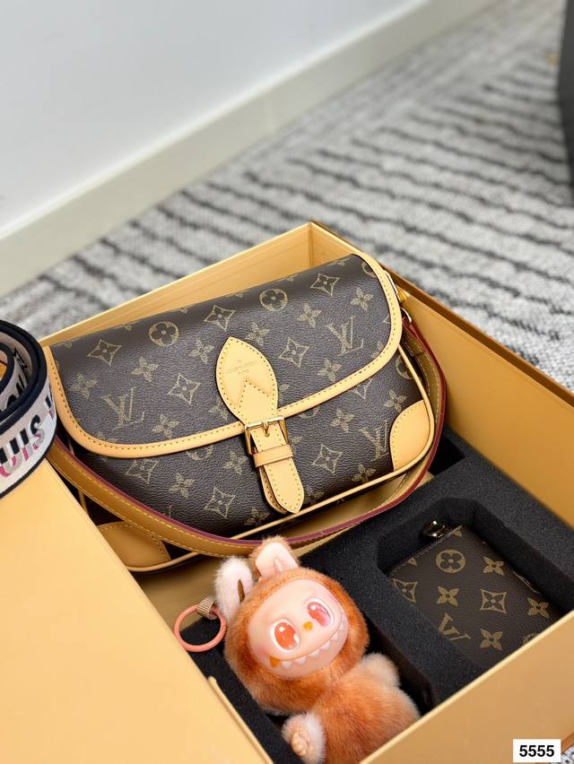 Lv baguette bag is so good looking Unfiltered upper body shot first I have been