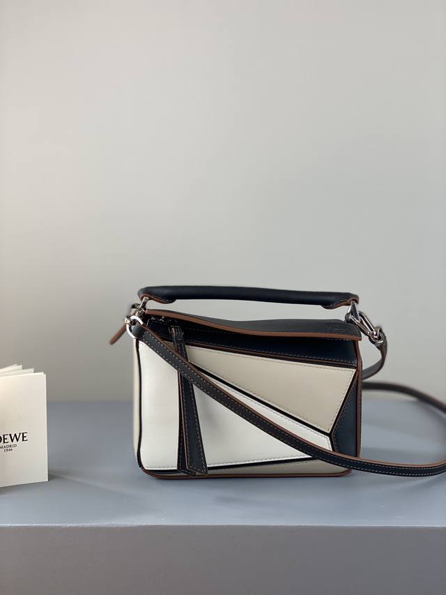Original leather Mini off-white puzzle Low Puzzle Model 3000 Mini size: 18*12.5*