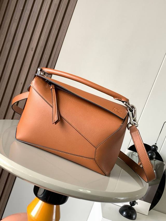 Original leather New version of geometric bag small 24cm puzzle handbag! Origina