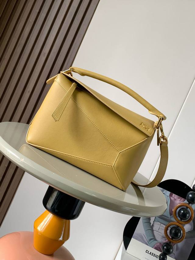 Original leather New version of geometric bag small 24cm puzzle handbag! Origina