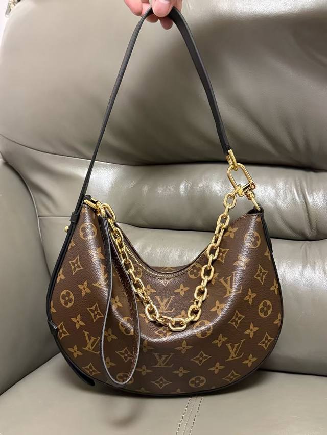 Top original M15056 163 chip Size: 19 X 5 X 28.5Cm DDD