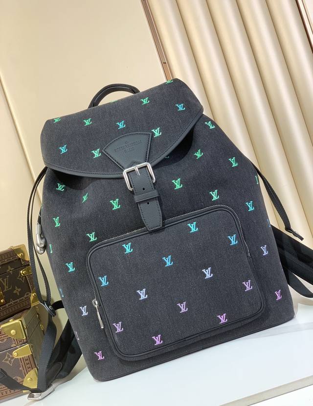 Top original Montsouris backpack M14135 embroidery This Montsouris backpack is