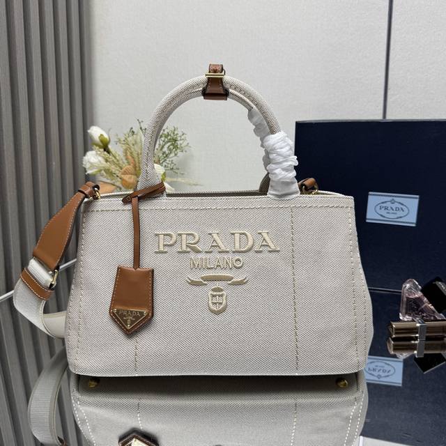 Top original new gardener bag linen 1Bg554 Medium This mini handbag is inspired