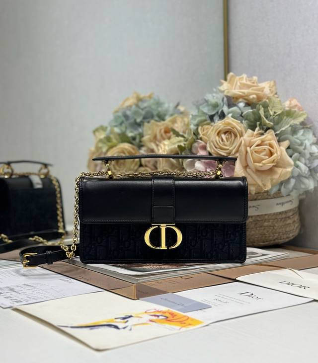 30 Montaigne Top Handle Bag Black D Cloth New to the Spring/Summer 2025 Ready-to