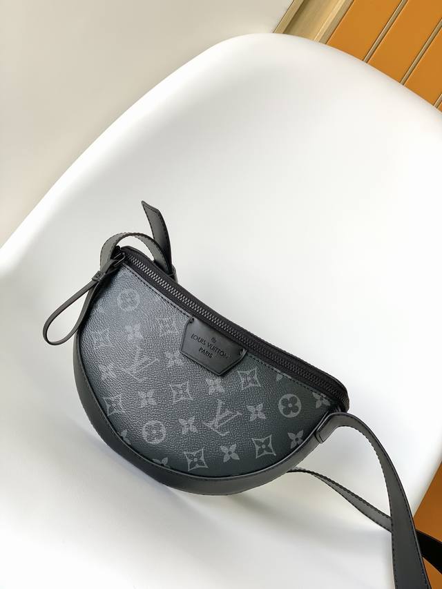 M23835 Top-grade original Lv Moon Crossbody handbag with Monogram Eclipse coated