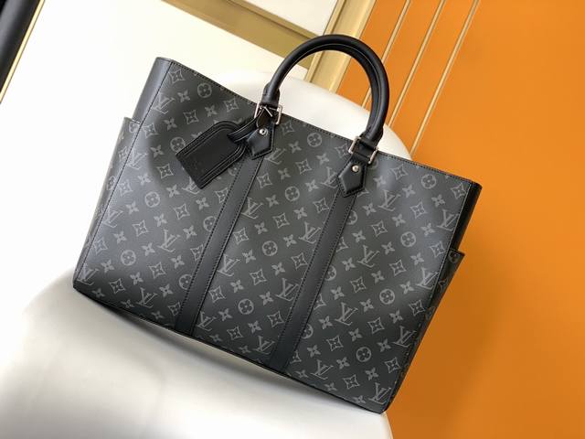 Top Original M46451 Black Flower As a large-size handbag in the Sac Plat series