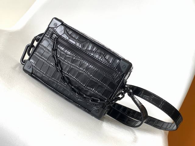 Top original M98903 Crocodile pattern Soft Trunk handbag is embossed with a lar