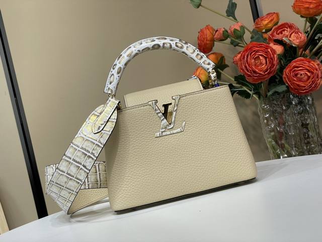Top original replica exclusive real shot Capucines Mini handbag M48865 86036 Bei