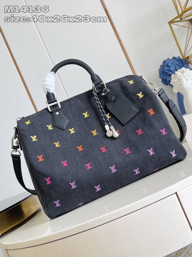 Top original home photo M14136 This Speedy 40 Bandouli