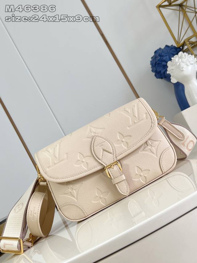 Top original home real shot M46386 Sand color M13231 This Diane handbag injects