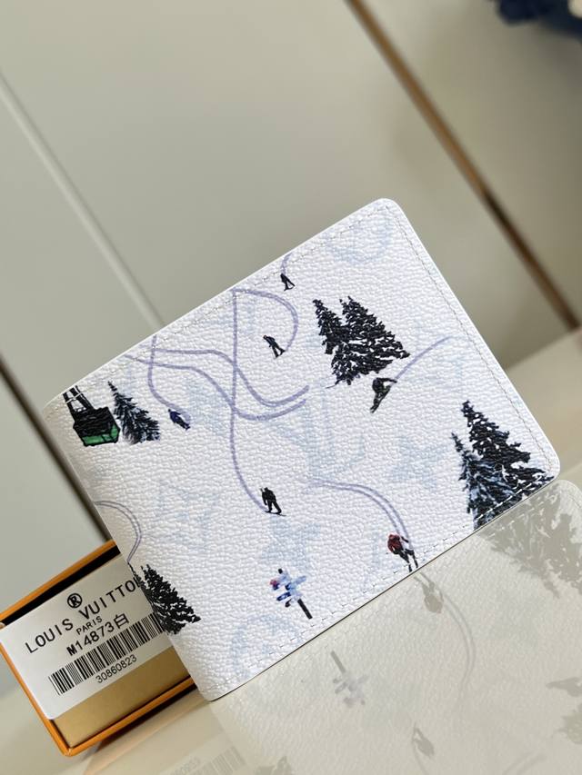 Factory Price P Top Original M14873 White This Slender wallet is from the Fathe