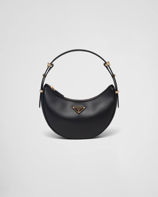 Running volume price Introduction: New small handbag with plain leather double