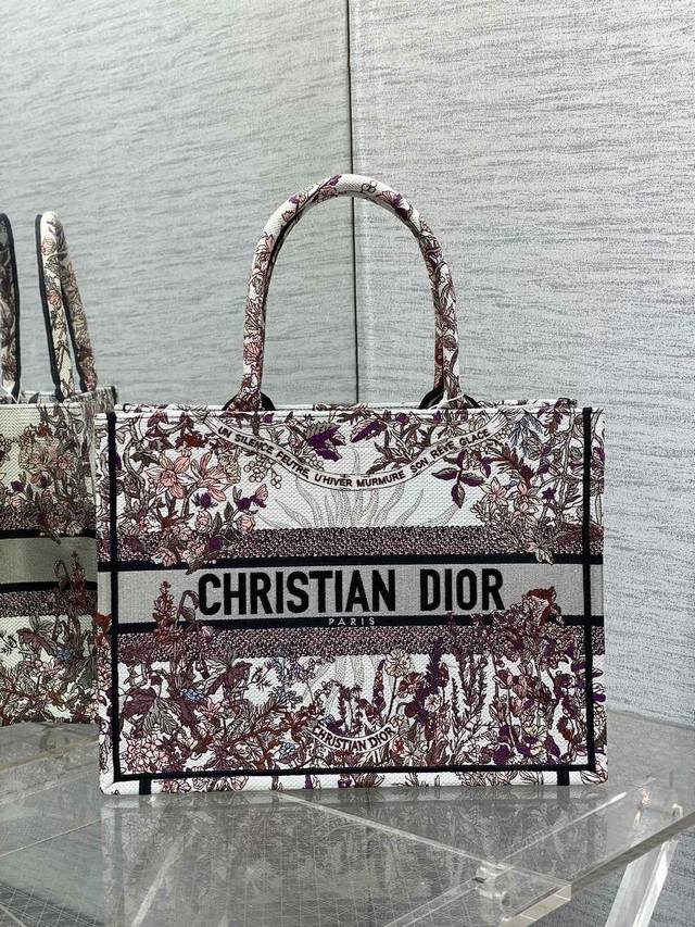Tote latest spring and summer series, advanced sun embroidery pattern, beautiful