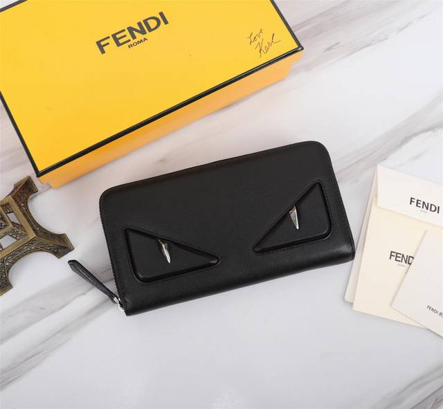 Brand: Fendi Fendi Model: Black Eye Single Pull Item No.: 868568 Color: Black Si