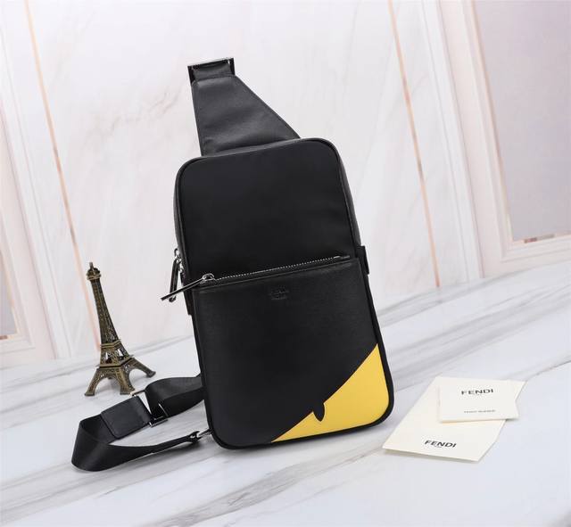 Brand: Fendi Style: Vertical Yellow Chest Bag Item No.: 268568 Color: Black Size