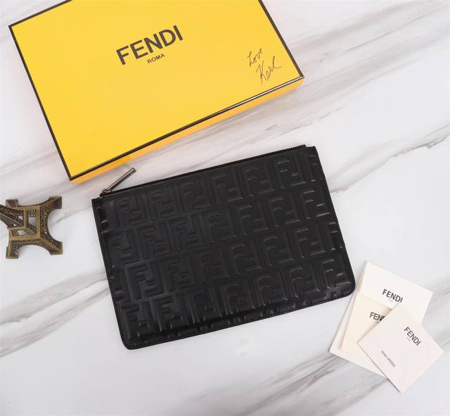 Brand: Fendi Model: Steel-stamped Clutch Item No.: 168568 Color: Black Material: