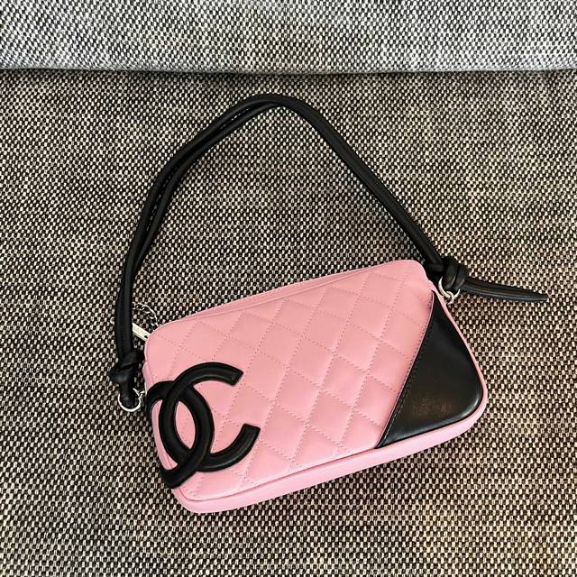 Chanel Vintage Kang Peng Underarm Bag Size: 21X13X3Cm DDD