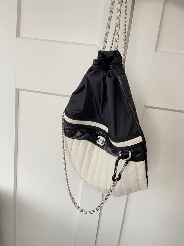 Chanel Vintage Jennie same style nylon backpack Size: 44X35Cm DDD