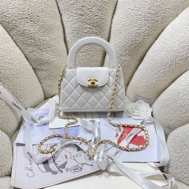 White sheepskin! In stock 24A Kelly handle bag velvet cloth Fashion is a cycle,