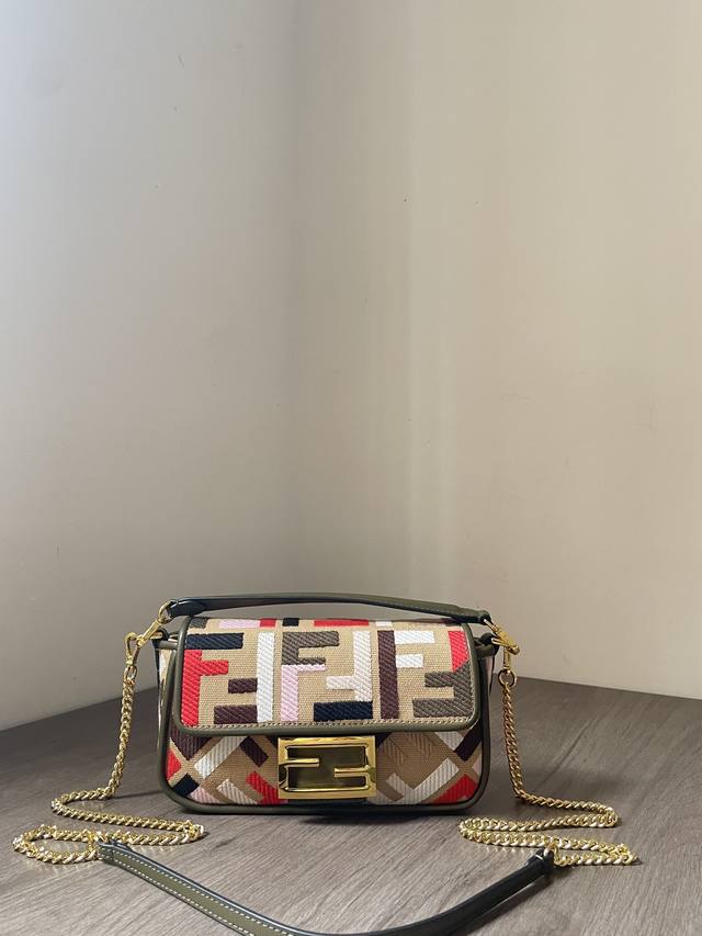 Latest summer X Marcjacobs limited edition mini baguette! Hand in hand embroider