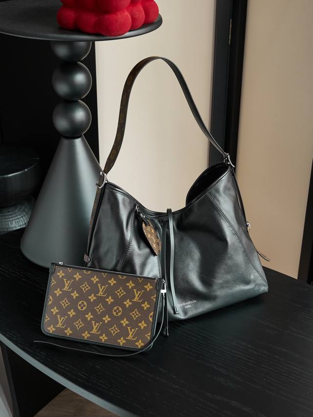 Carryall Dark Mm lambskin tote medium Model number: M25143 No kidding, Carryall