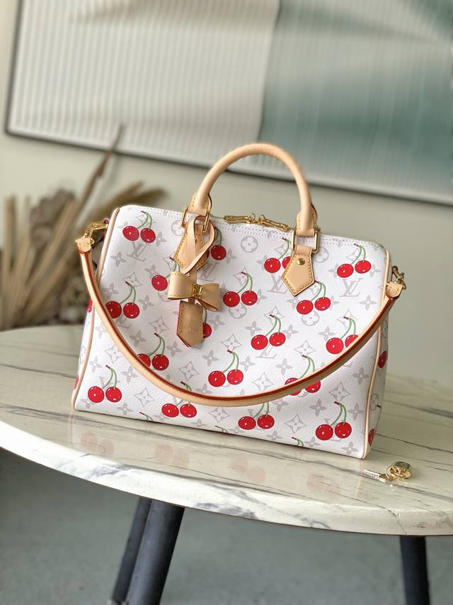 Top Original M14238 This Speedysoft30 bag meets the individual aesthetics of th
