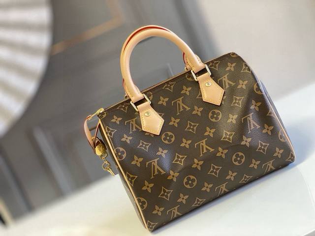 Strapless Top Original Strapless M41528 Unique shape, leather handles, Damier A