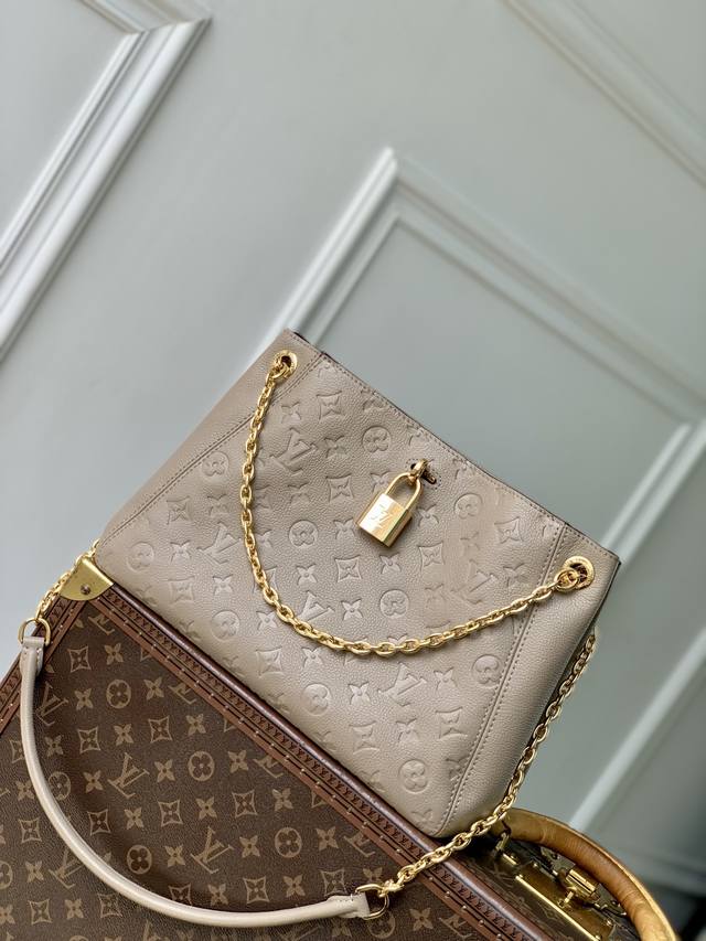 Top layer leather, top grade original M14414, grey This Anytime Pm is inspired b