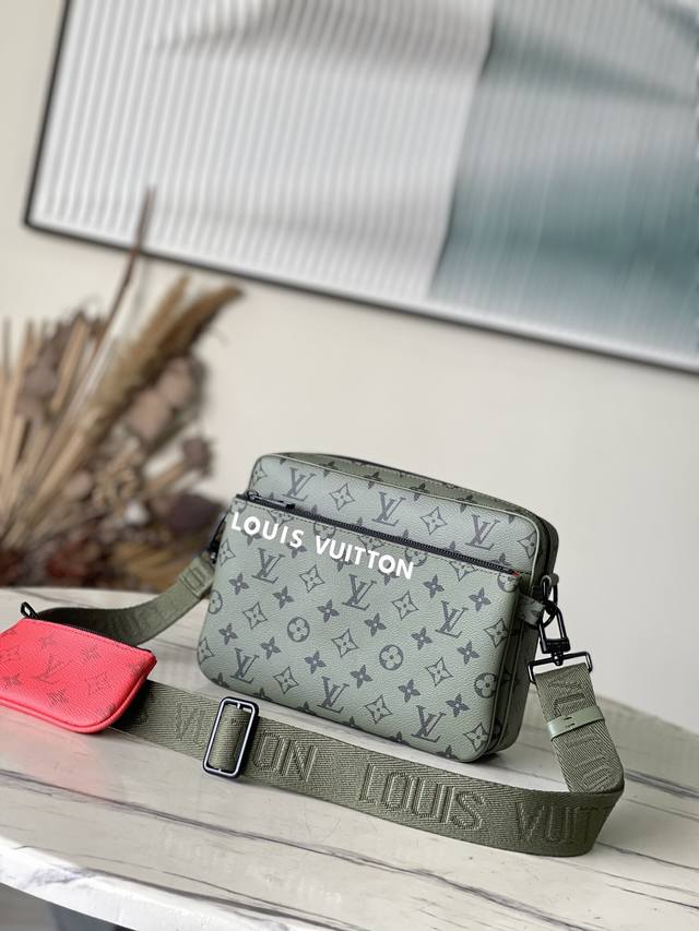 Top Original M23783 This Trio messenger bag is made of Monogram coated canvas w