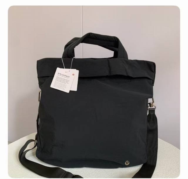 Black 2.0 is here Size: 30*24*36Cm, 19L Lulu's most practical handbag, whether i