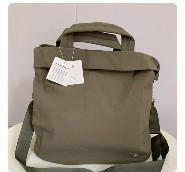 Smoky Gray Green 2.0, Size: 30*24*36Cm, 19L The Chinese style is here! A very sp
