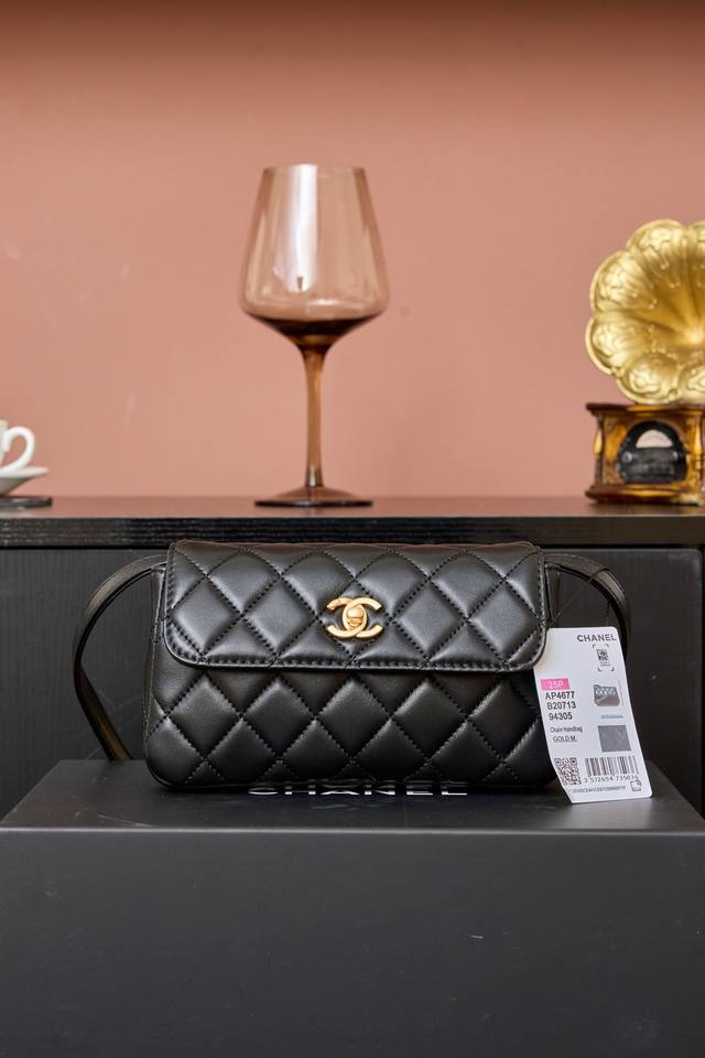 1918 Factory P goods Black leather Ohanel25A high-end handmade flap bag, series