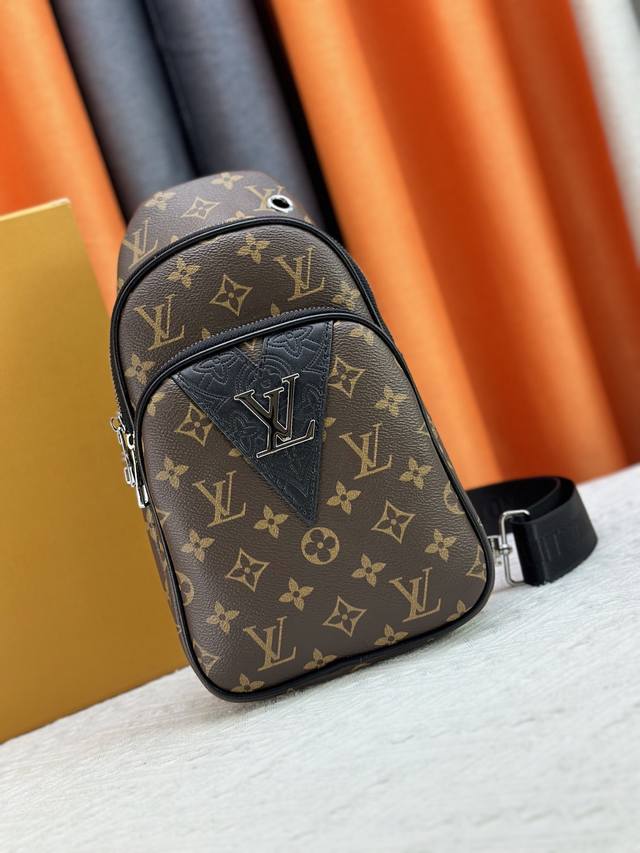 Model: M3541-4 M46344 M46327 M41719 Top craftsmanship + original hardware, exqu
