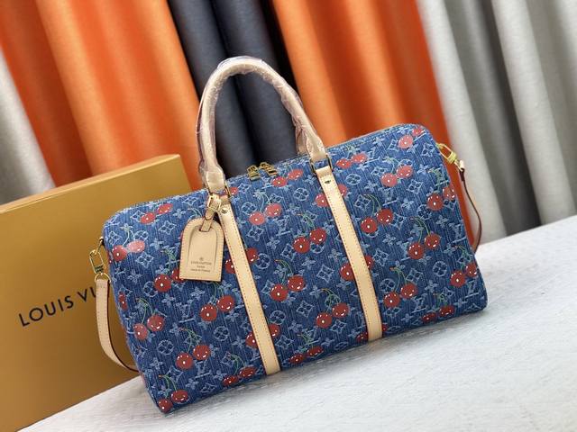 Louis Vuitton Travel BagM13764 M41416 M87628Denim JeansLouis Vuitton X Takashi M