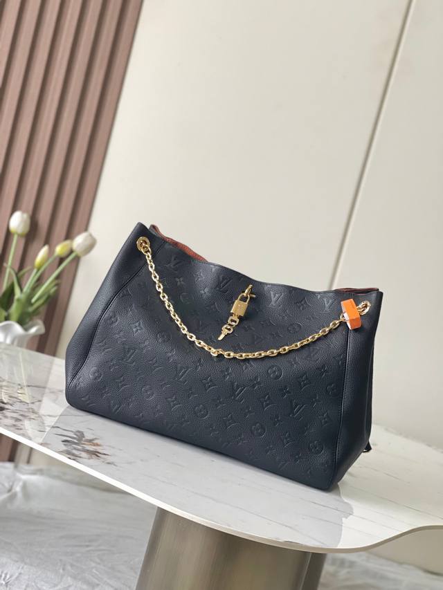 Top original reinforced semi-steel hardware 14324 black top layer leather 163C0