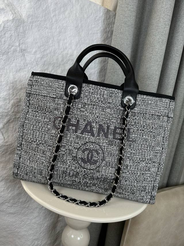 Classic Beach Cloth Bag New Color Mother and Child Beach Denim Canvas Bag: Class