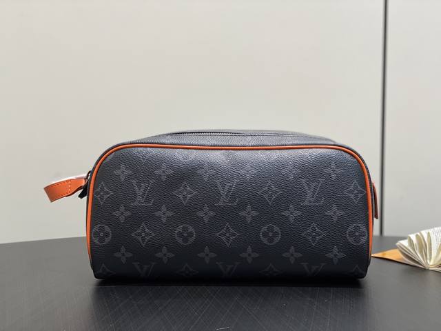 Original boutiqueM15246Black flower orange toiletry bag series Dopp Kit toiletry
