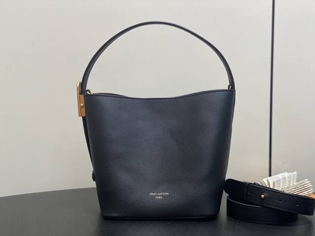 Original boutique M14416 Black full leather bucket bag Low Key All In Bb handba
