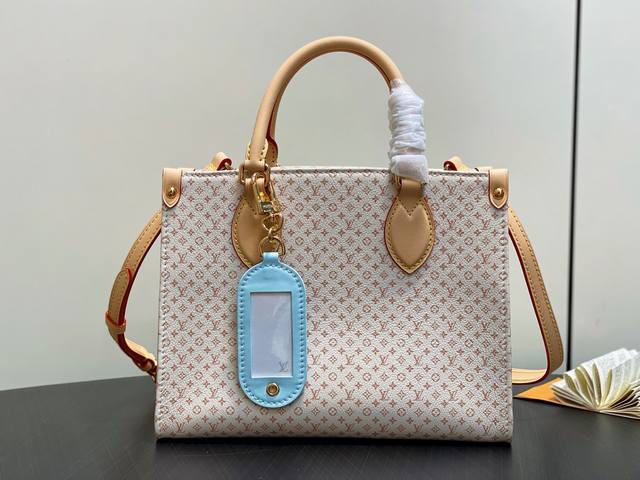 Original boutiqueM15138Sand dune full leather small square bagOnthego Small hand